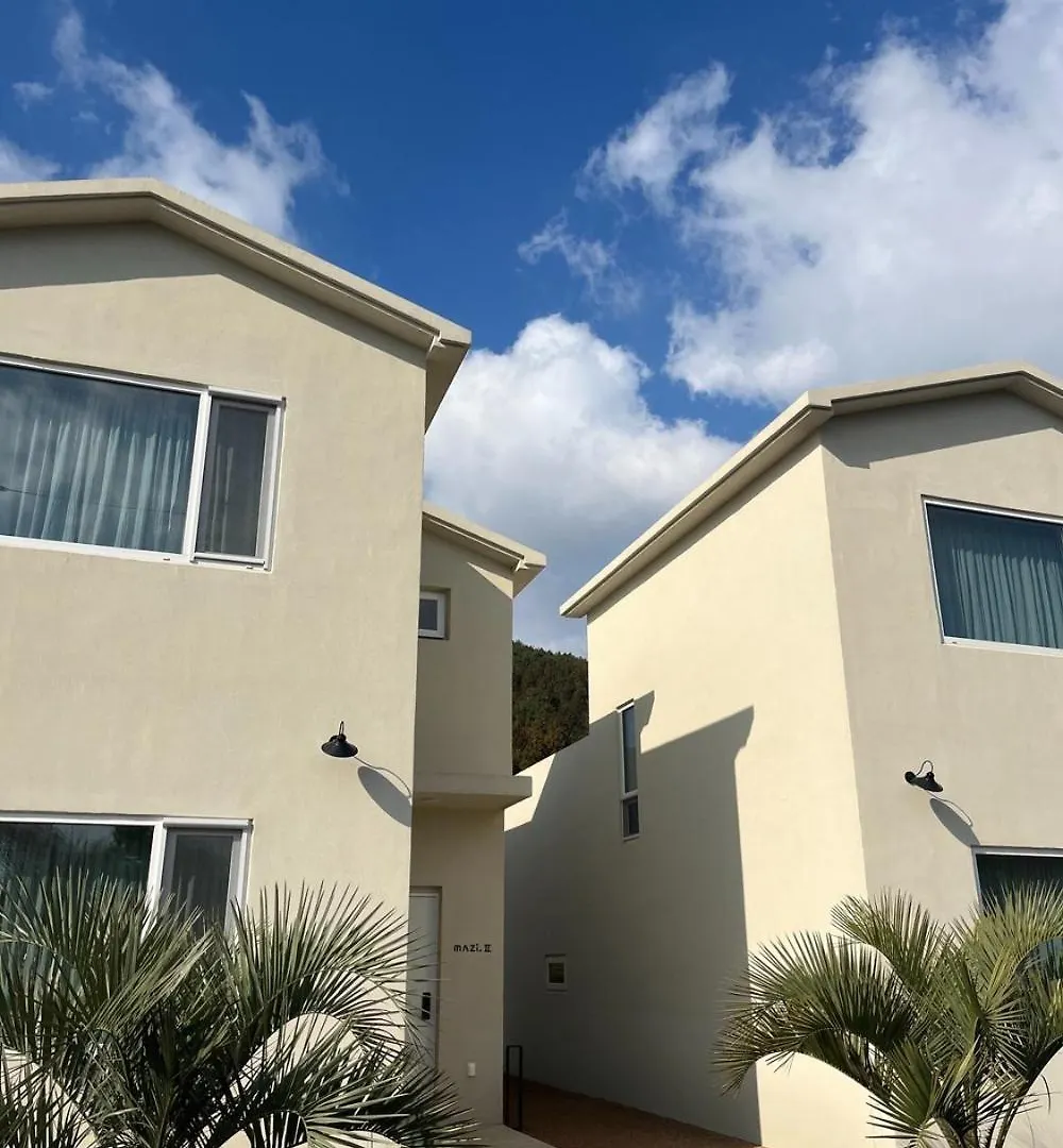 Гостевой дом Отель Jeju House Marge